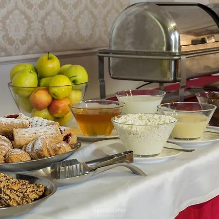 Royal Congress Hotell 3*