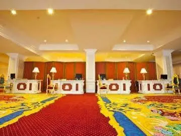 Royal Congress Hotell 3*